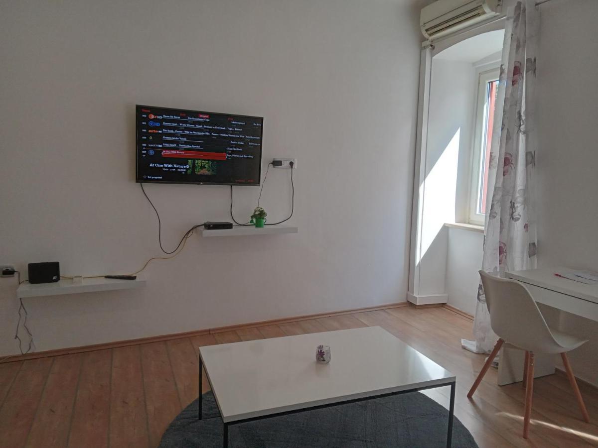 Apartment Nicolo Рийека Екстериор снимка